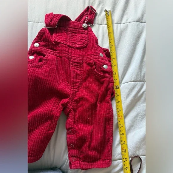 🚨GAP Red Corduroy Overalls for Kids - Picture 7 of 9